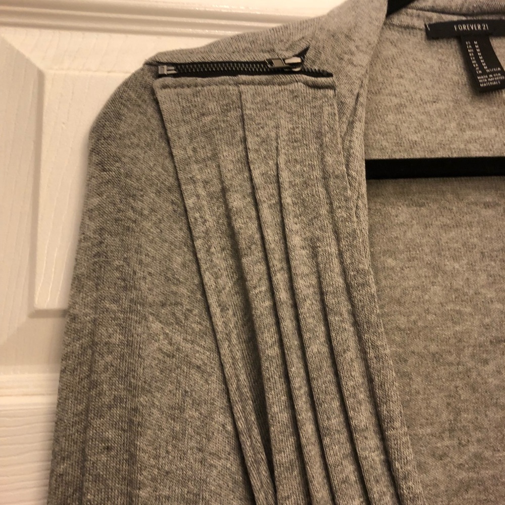 Forever 21 gray zip sweater